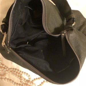 EUC Banana Republic leather purse in olive green